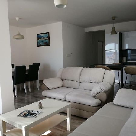 Kuca Za Odmor Postonjski Maslenica Ngoại thất bức ảnh
